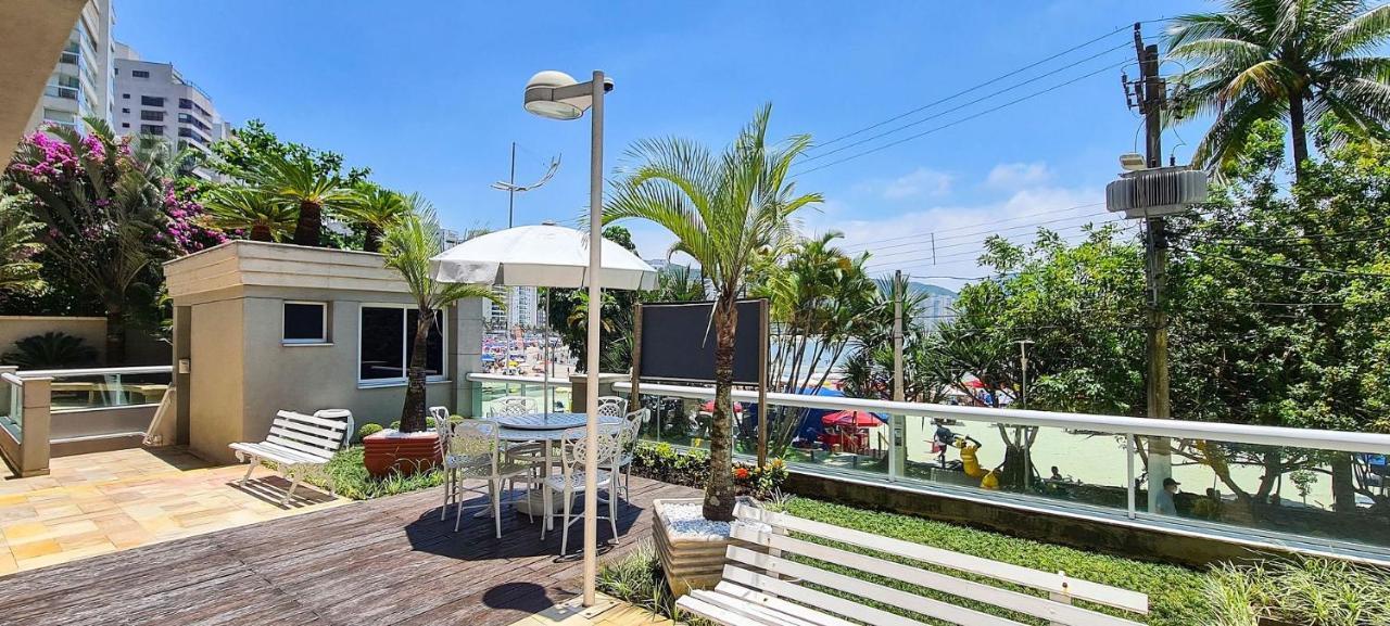 Apto Com Garagem E Lavanderia Em Frente A Praia 과루자 외부 사진