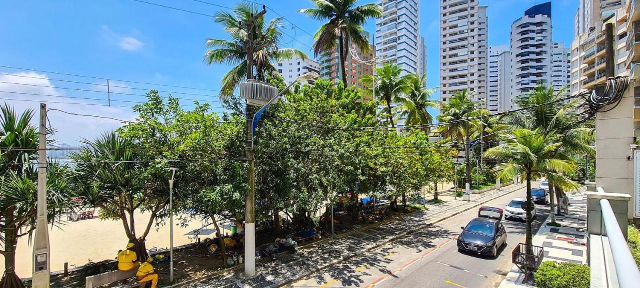 Apto Com Garagem E Lavanderia Em Frente A Praia 과루자 외부 사진